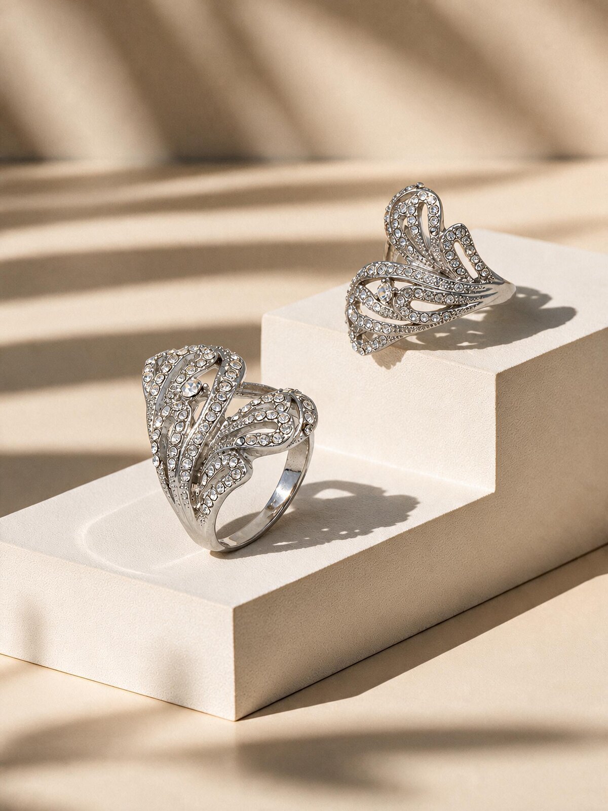 Feather ring, No. 007 — Romae
